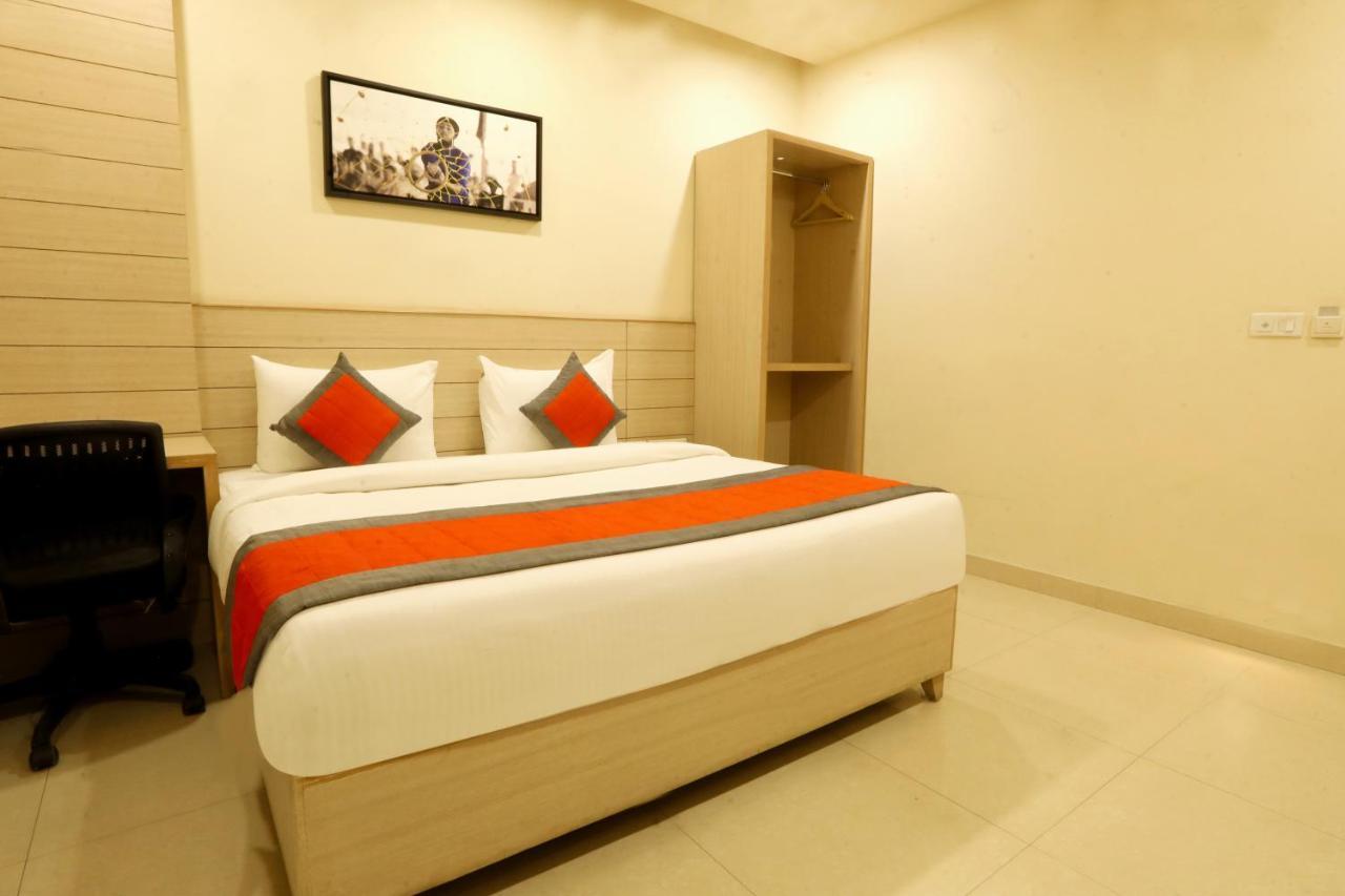 Perfect Plus Just 5 Mins Walk To Golden Temple Amritsar Eksteriør billede